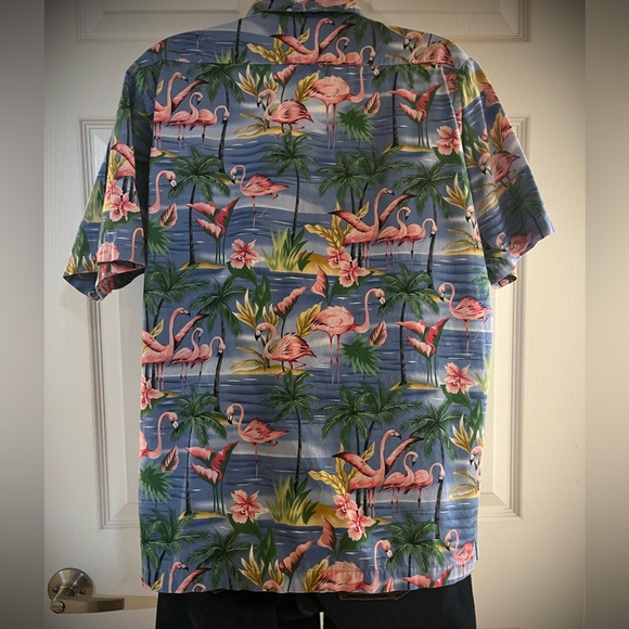 Benny’s Hawaiian shirt - Picture 6 of 8